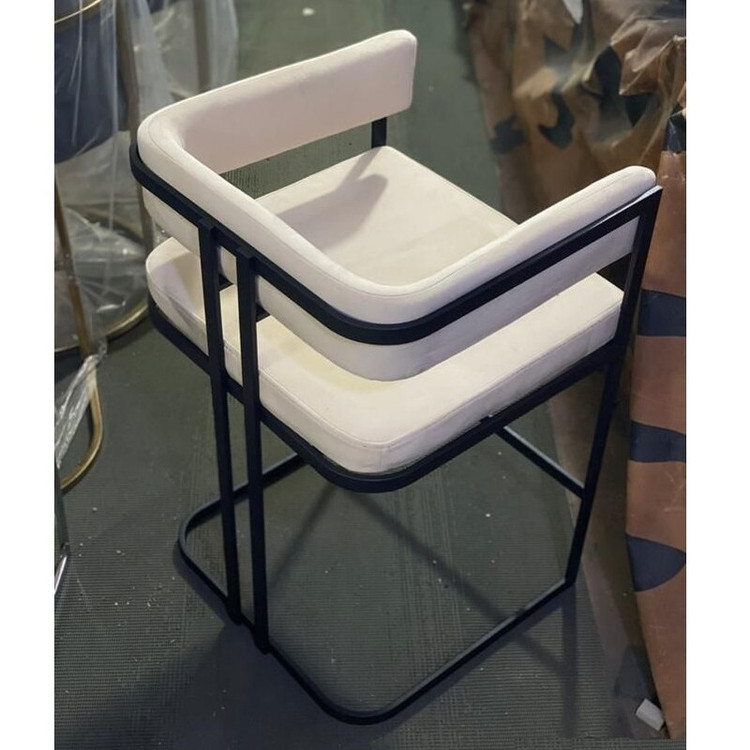 صندلی کانتر مدل ناپل خم پایه مشکی