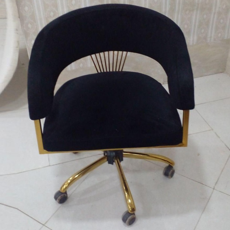 صندلی ارایشگاهی اداری استادکاری مدل سزار چرخدار